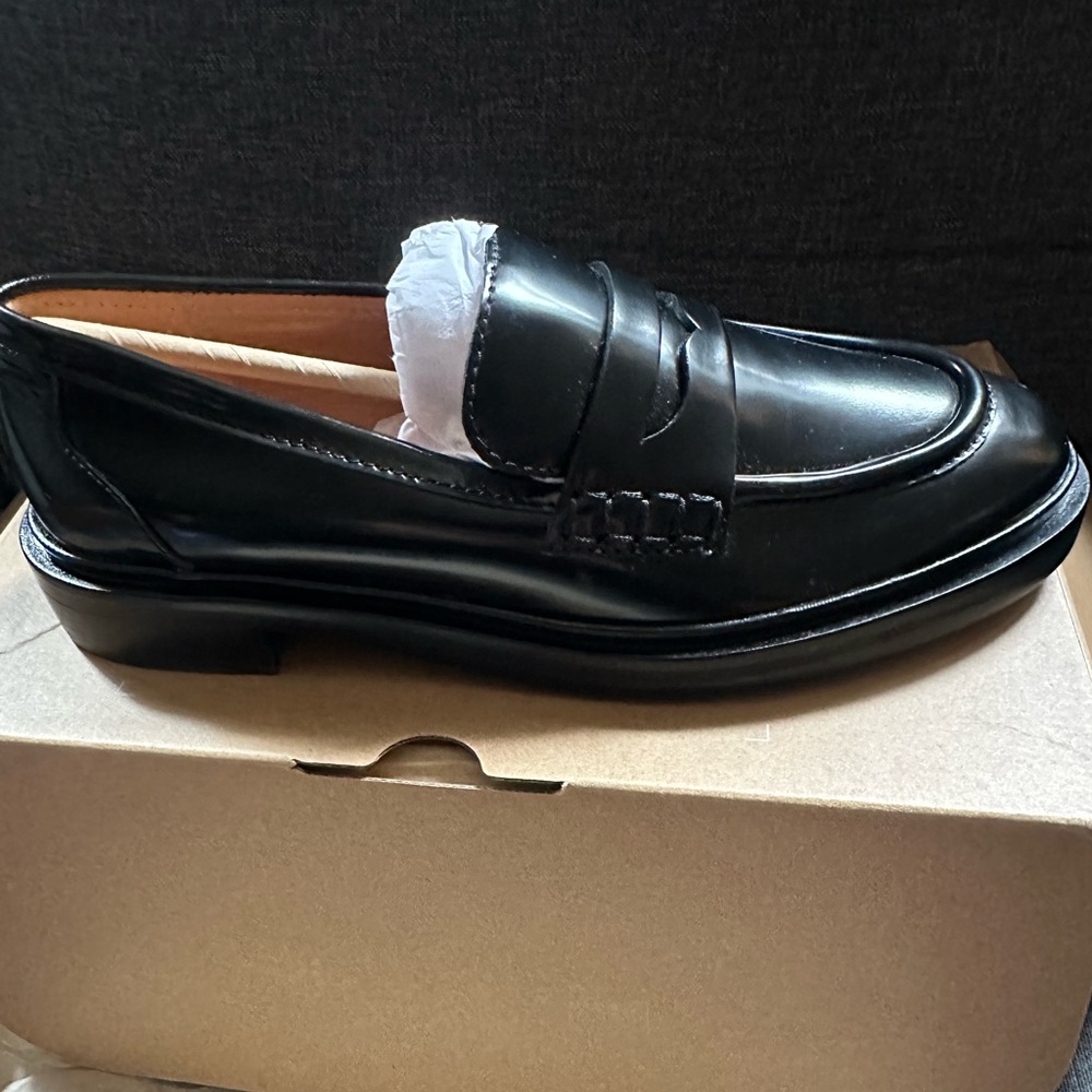 Madewell Classic Black Women’s Loafers